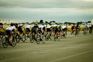 乐鱼体育App下载-世界田径：肯尼亚跑者在马拉松中连创佳绩！，肯尼亚马拉松冠军个人资料